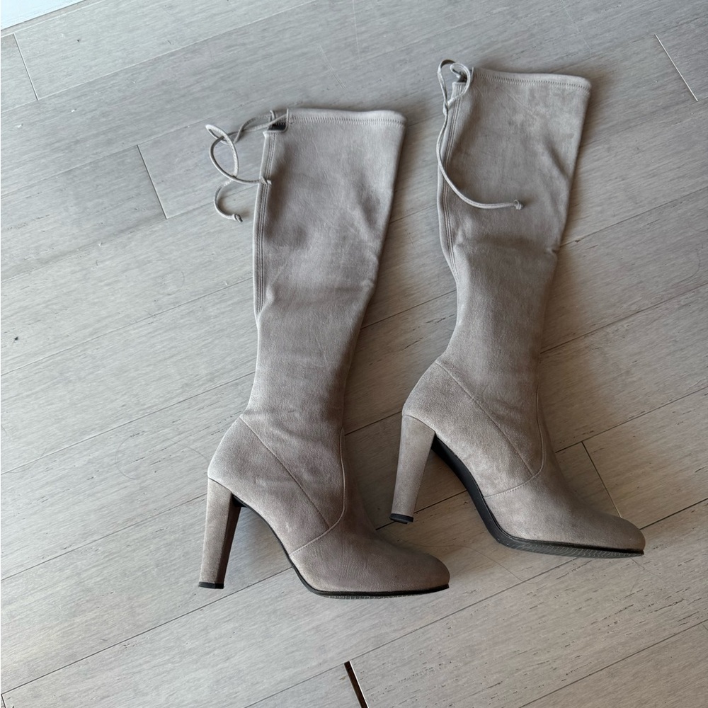 Stuart Weitzman Kneeland Topo Suede